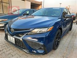 تۆیۆتا کامری